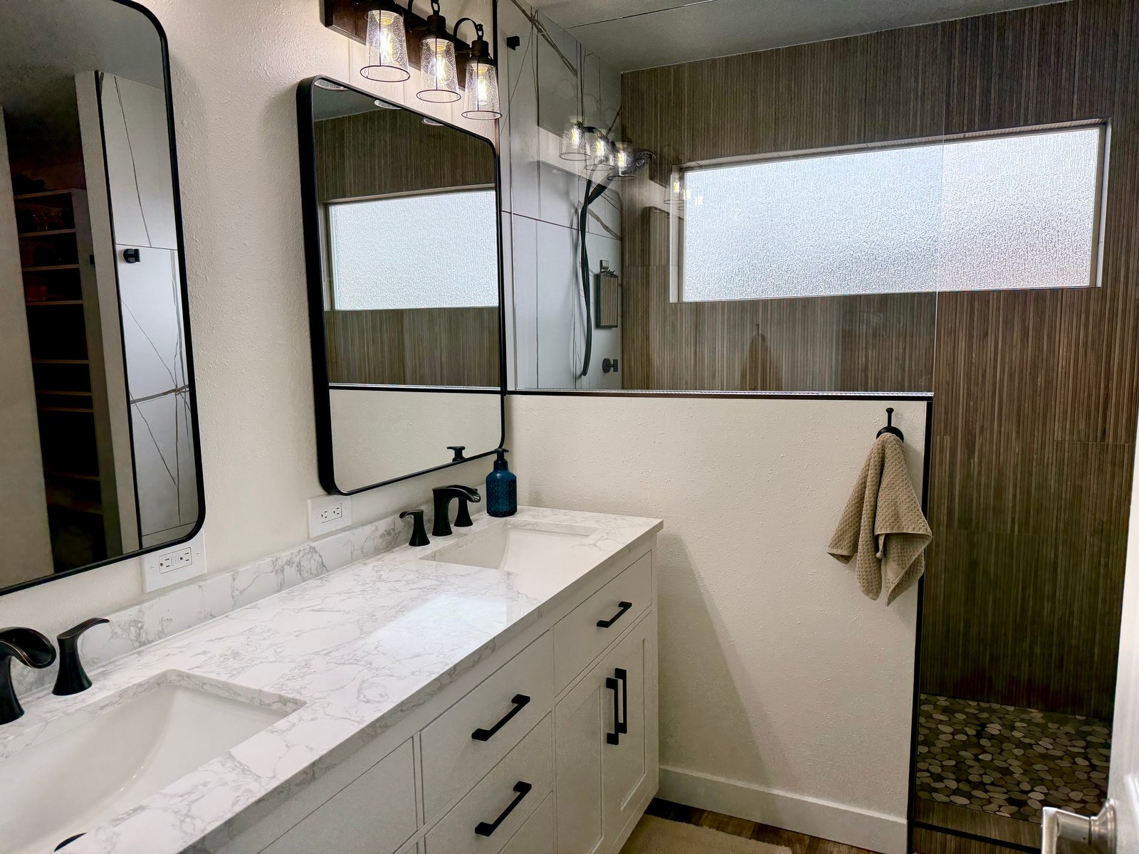 Bathroom remodel completed by BetterBath in Central Oregon